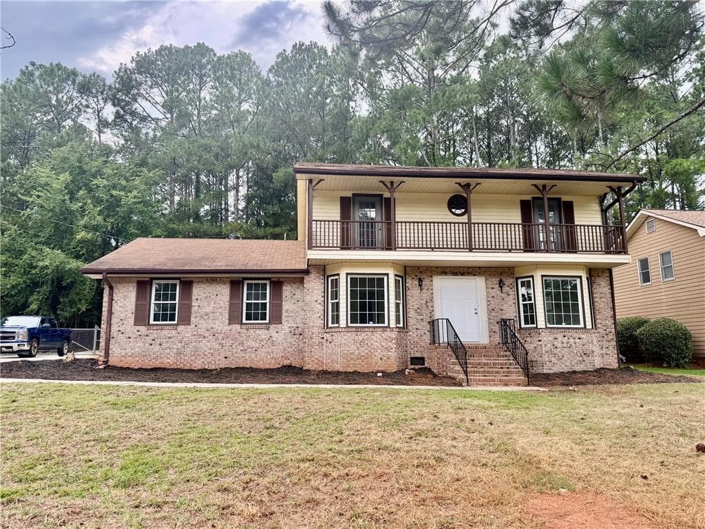 4 bedroom, 3 bathroom, 2,279 sq ft single family residence for sale at 3349 Veracruz Way, Decatur, GA 30034 — photo 1 of 30
