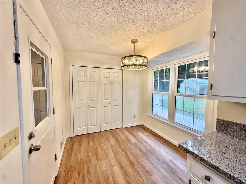 4 bedroom, 3 bathroom, 2,279 sq ft single family residence for sale at 3349 Veracruz Way, Decatur, GA 30034 — photo 9