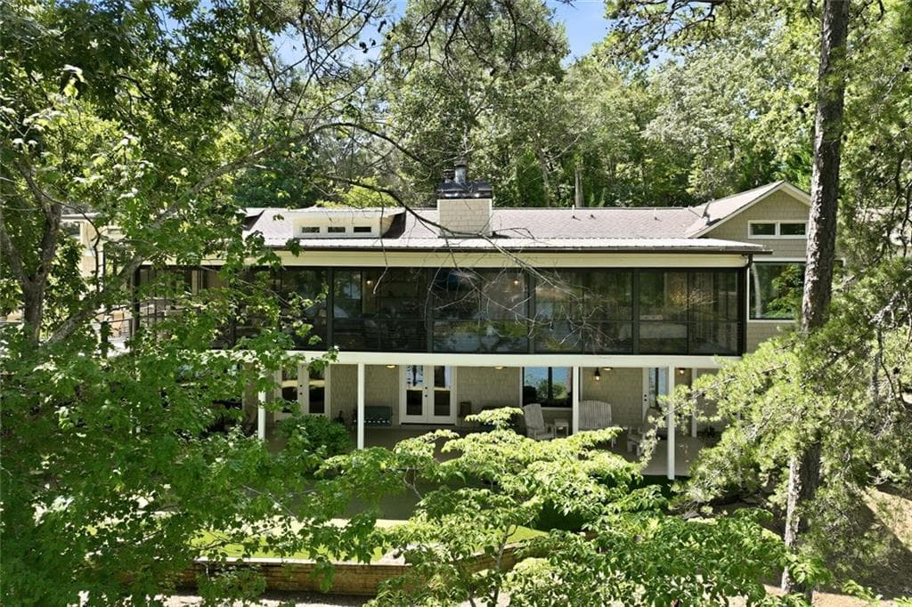 4 bedroom, 5 bathroom, 4,480 sq ft single family residence under contract at 1123 Chestatee Point, Dawsonville, GA 30534 — photo 7