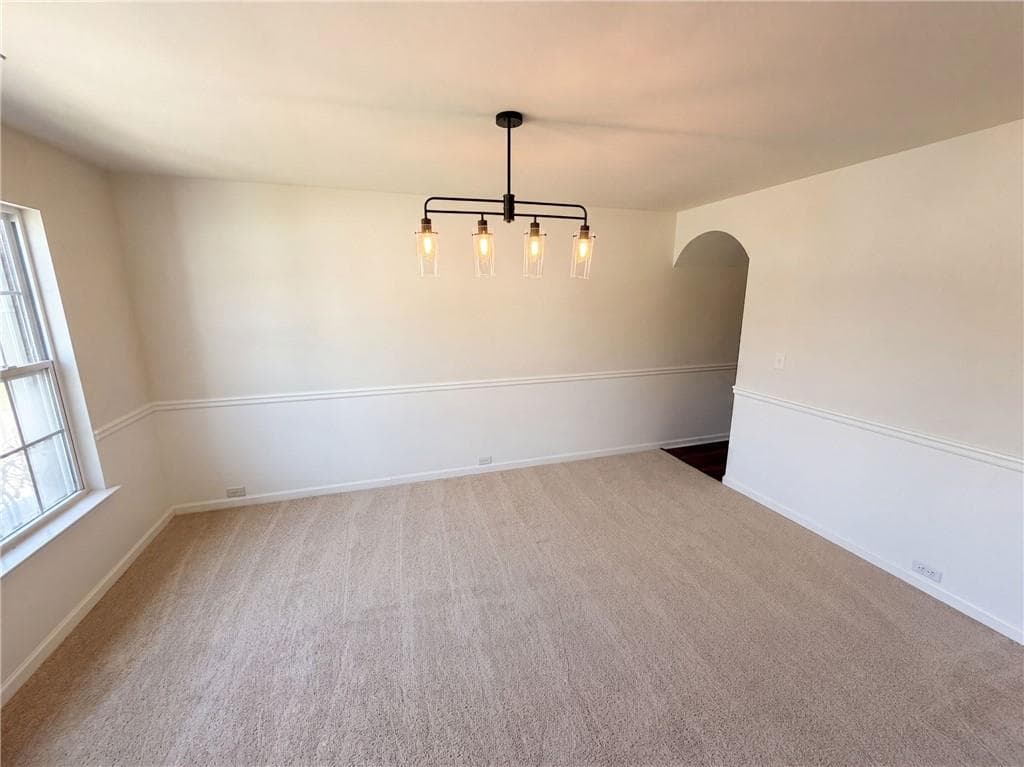5 bedroom, 3 bathroom, 2,852 sq ft single family residence for sale at 538 Walnut Way, Palmetto, GA 30268 — photo 6