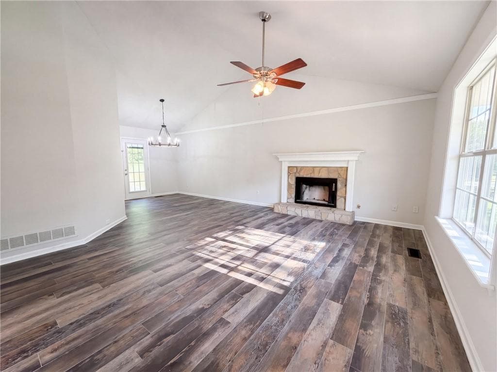 3 bedroom, 2 bathroom, 1,832 sq ft single family residence under contract at 233 Temple Terrace, Temple, GA 30179 — photo 7