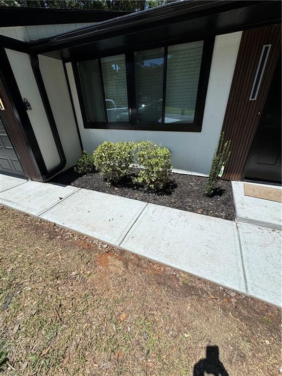 4 bedroom, 2 bathroom, 1,396 sq ft single family residence for sale at 5770 Ivywood Drive, Lithonia, GA 30038 — photo 7