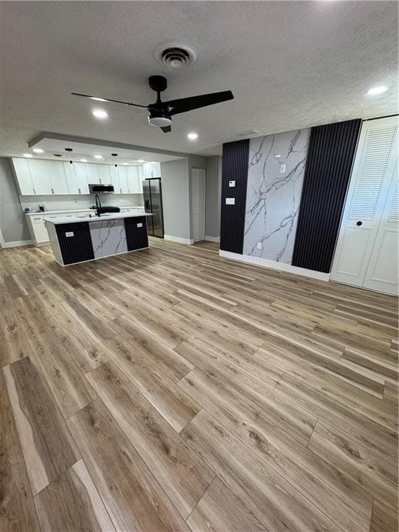 4 bedroom, 2 bathroom, 1,396 sq ft single family residence for sale at 5770 Ivywood Drive, Lithonia, GA 30038 — photo 8