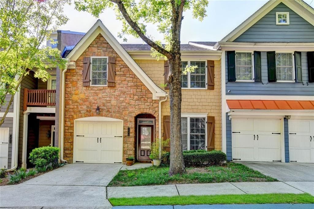 3 bedroom, 3 bathroom, 2,014 sq ft townhouse under contract at 2694 Ridge Run Trail, Duluth, GA 30097 — photo 2