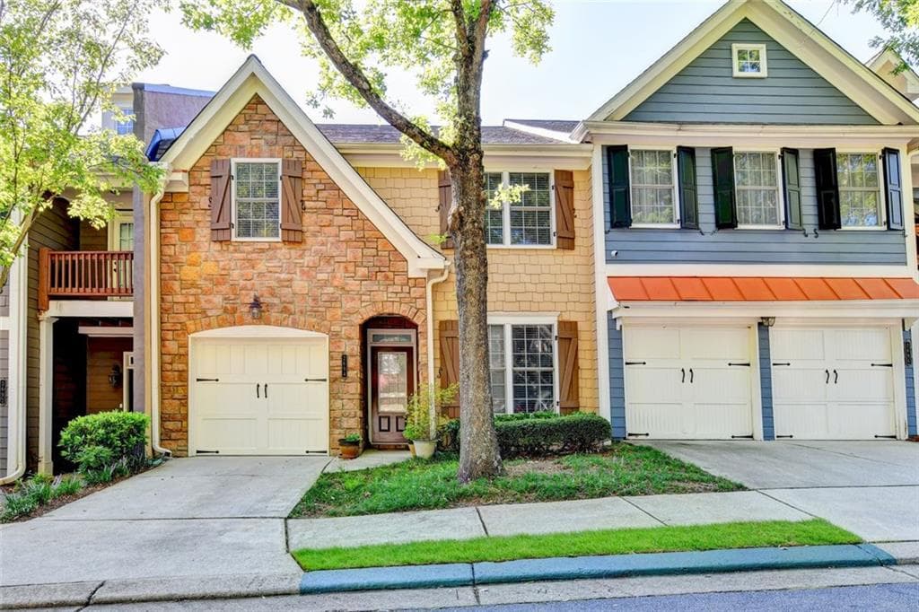 3 bedroom, 3 bathroom, 2,014 sq ft townhouse under contract at 2694 Ridge Run Trail, Duluth, GA 30097 — photo 3