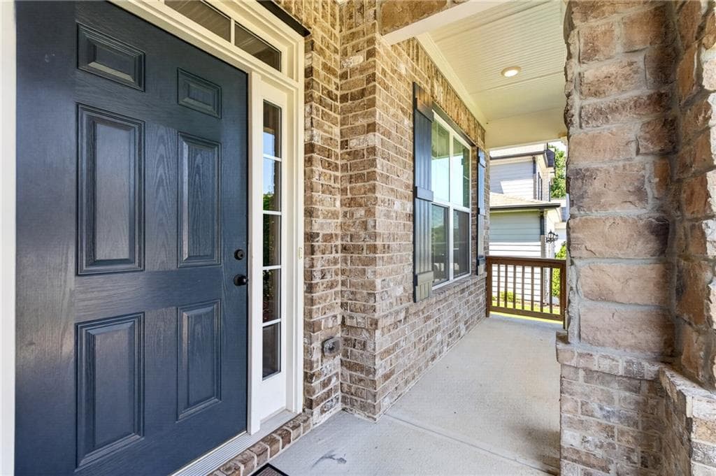5 bedroom, 4 bathroom, 3,464 sq ft single family residence under contract at 7545 Easton View Court, Cumming, GA 30028 — photo 6