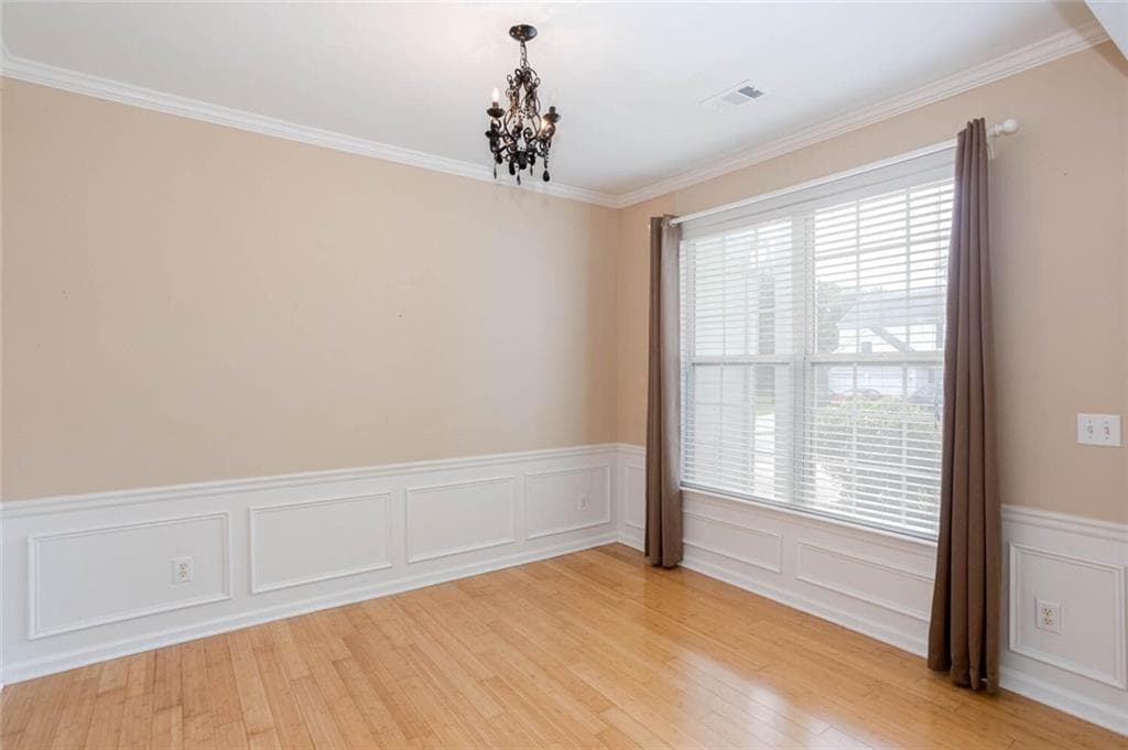 4 bedroom, 3 bathroom, 2,355 sq ft single family residence for rent at 3008 Donamire Avenue, Kennesaw, GA 30144 for $2,450 a month — photo 6