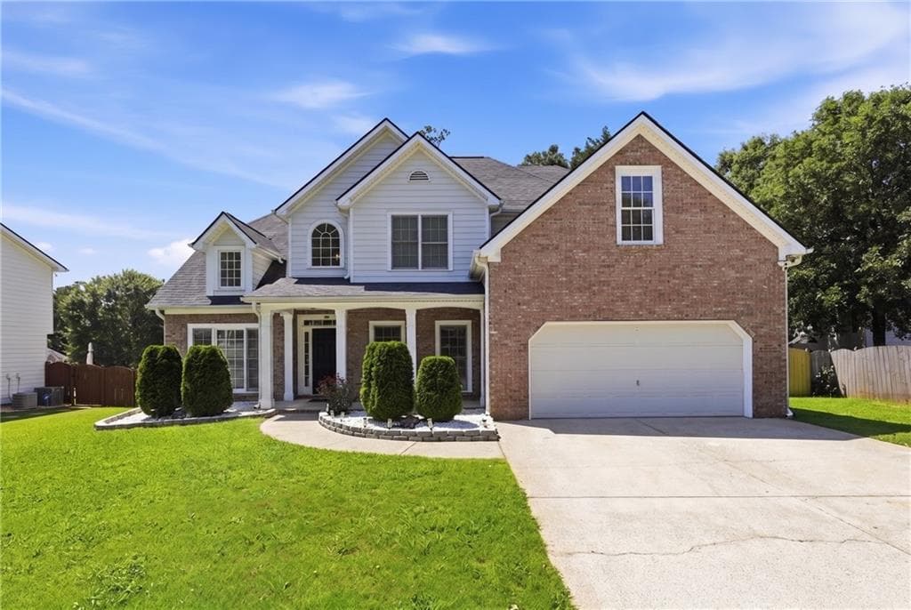 4 bedroom, 3 bathroom, 2,544 sq ft single family residence sold at 2904 Montview Drive, Marietta, GA 30060