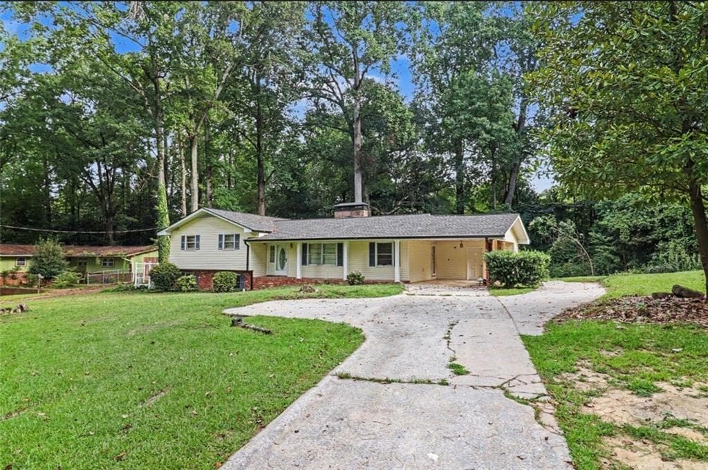 3 bedroom, 3 bathroom, 1,576 sq ft single family residence under contract at 115 Valley View Drive, Fairburn, GA 30213 — photo 4