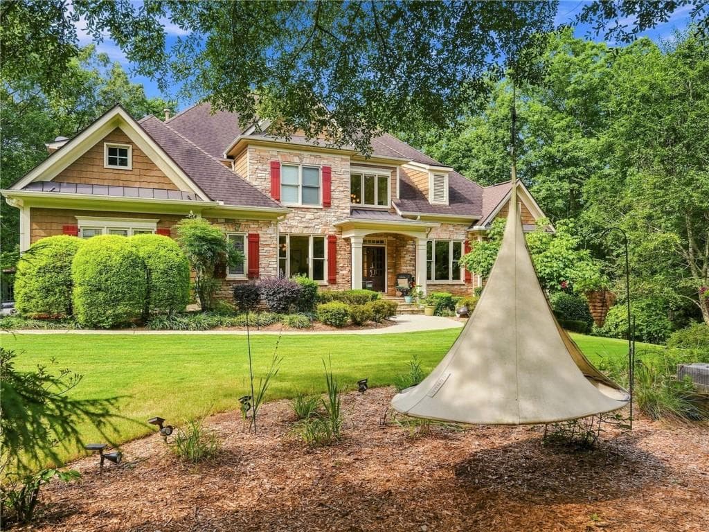 5 bedroom, 7 bathroom, 5,575 sq ft single family residence for sale at 806 Waterford Estates Manor, Canton, GA 30115 — photo 2