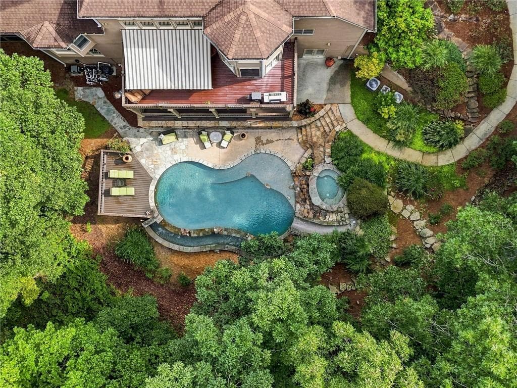 5 bedroom, 7 bathroom, 5,575 sq ft single family residence for sale at 806 Waterford Estates Manor, Canton, GA 30115 — photo 9