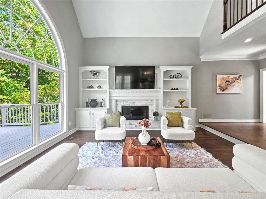 6 bedroom, 5 bathroom, 5,094 sq ft single family residence under contract at 5852 Brookstone Walk, Acworth, GA 30101 — photo 5