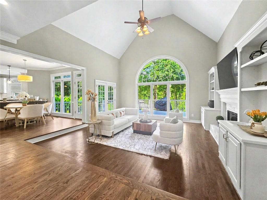 6 bedroom, 5 bathroom, 5,094 sq ft single family residence under contract at 5852 Brookstone Walk, Acworth, GA 30101 — photo 10