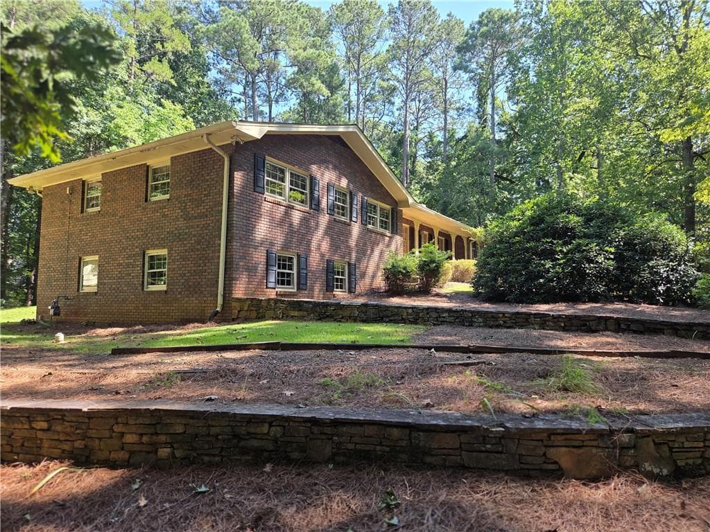 3 bedroom, 3 bathroom, 1,705 sq ft single family residence for sale at 65 Cook Lane, Stockbridge, GA 30281 — photo 3