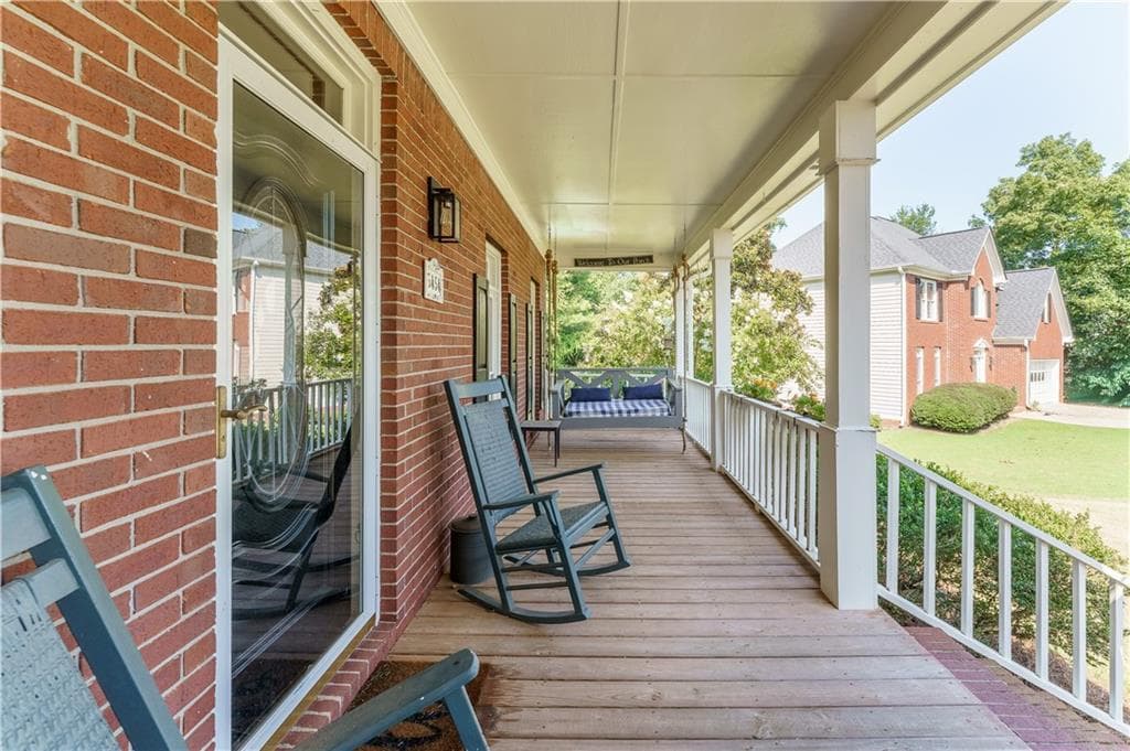 4 bedroom, 4 bathroom, 2,843 sq ft single family residence for sale at 5454 Mccullers Lane, Loganville, GA 30052 — photo 5