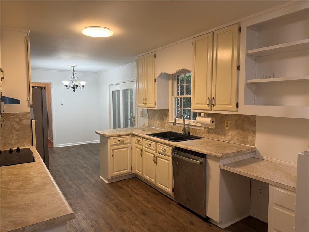 4 bedroom, 3 bathroom, 1,710 sq ft single family residence for rent at 4254 Burleigh Drive, Tucker, GA 30084 for $2,400 a month — photo 5