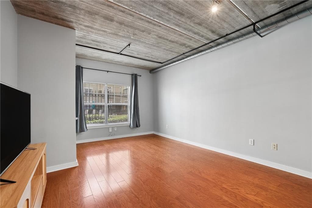 1 bedroom, 1 bathroom, 775 sq ft condominium for sale at 800 Peachtree Street 1105, Atlanta, GA 30308 — photo 9