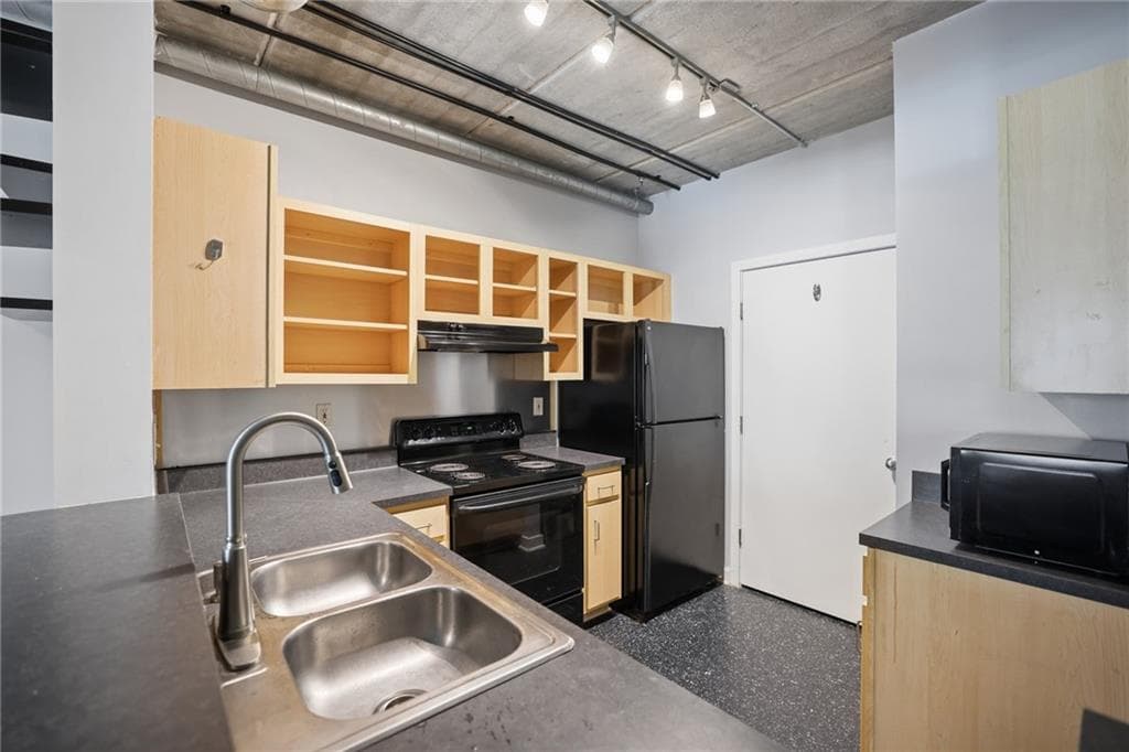 1 bedroom, 1 bathroom, 775 sq ft condominium for sale at 800 Peachtree Street 1105, Atlanta, GA 30308 — photo 4