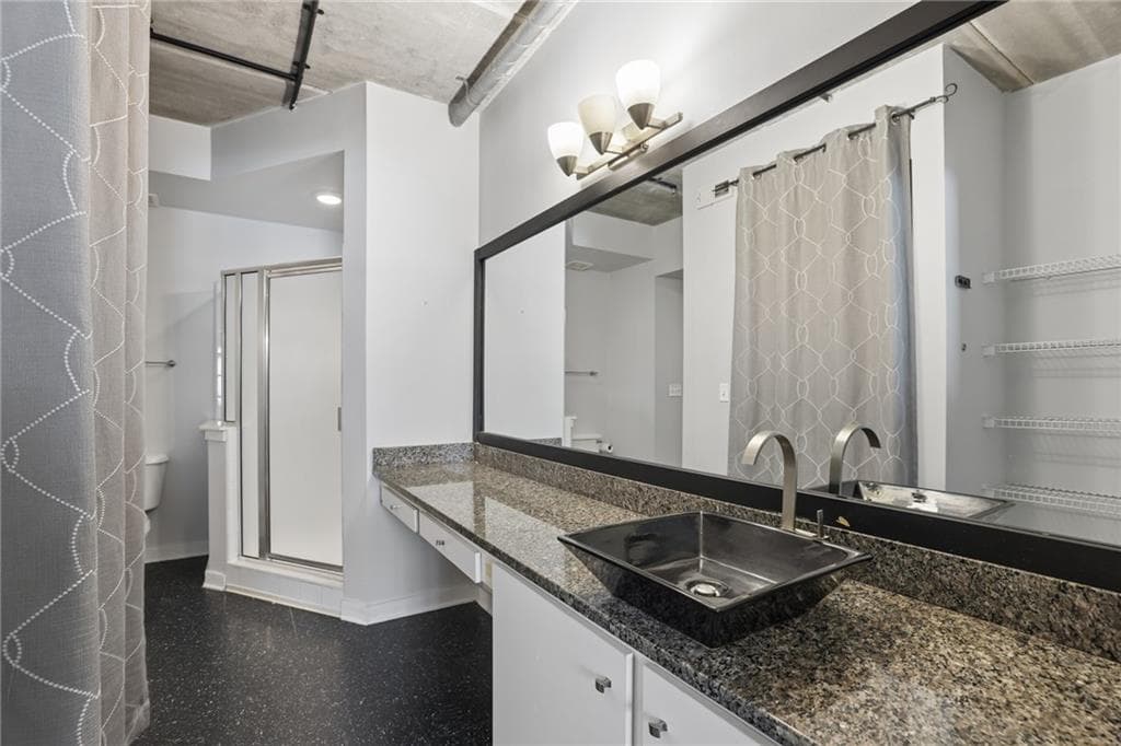1 bedroom, 1 bathroom, 775 sq ft condominium for sale at 800 Peachtree Street 1105, Atlanta, GA 30308 — photo 7