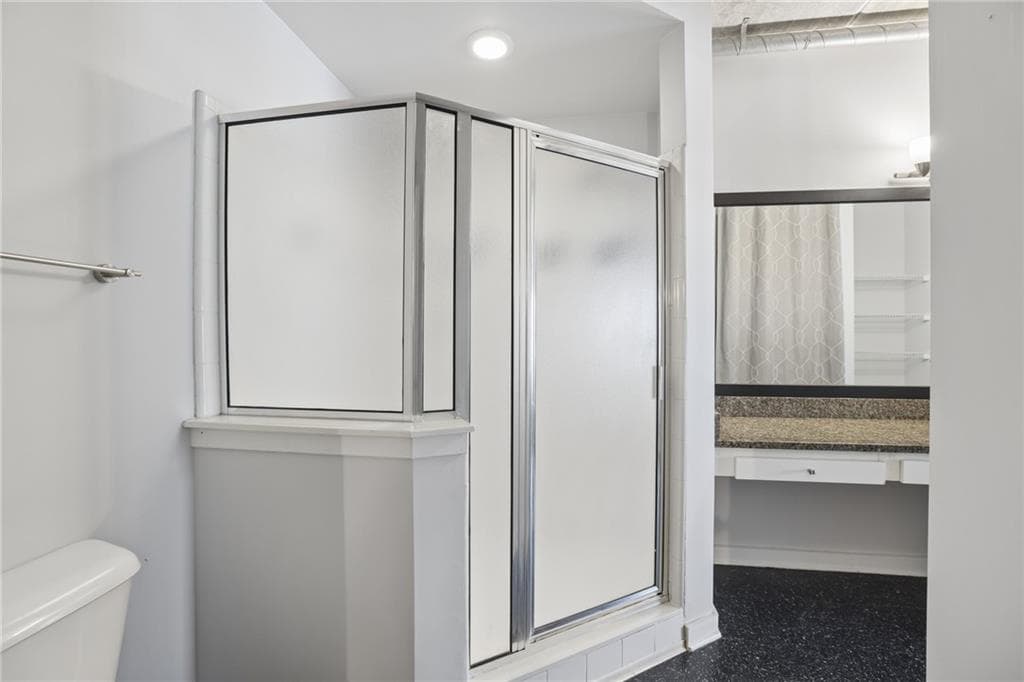 1 bedroom, 1 bathroom, 775 sq ft condominium for sale at 800 Peachtree Street 1105, Atlanta, GA 30308 — photo 8