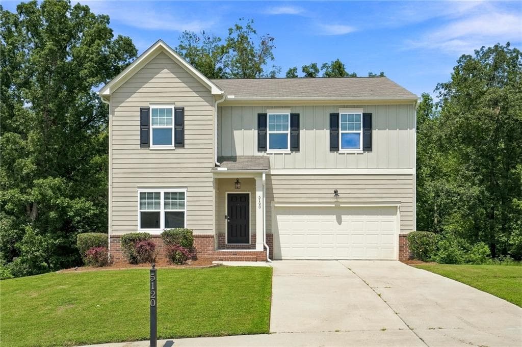 4 bedroom, 3 bathroom, 2,684 sq ft single family residence for sale at 5120 Minnow Lane, Cumming, GA 30028