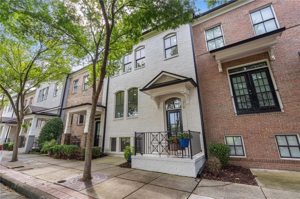 3 bedroom, 4 bathroom, 2,665 sq ft townhouse for sale at 378 Suwanee Avenue, Suwanee, GA 30024