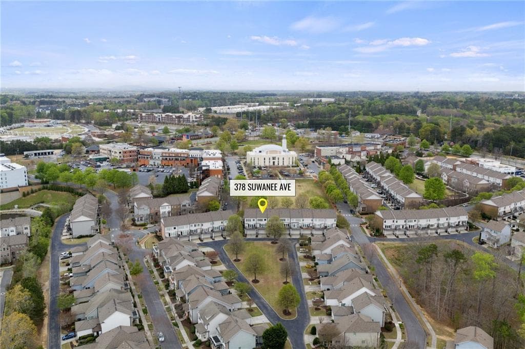 3 bedroom, 4 bathroom, 2,665 sq ft townhouse for sale at 378 Suwanee Avenue, Suwanee, GA 30024 — photo 3