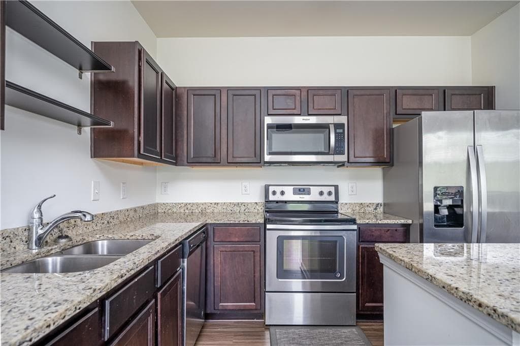 3 bedroom, 3 bathroom, 1,496 sq ft townhouse for rent at 6390 Mountain Home Way, Mableton, GA 30126 for $2,200 a month — photo 3
