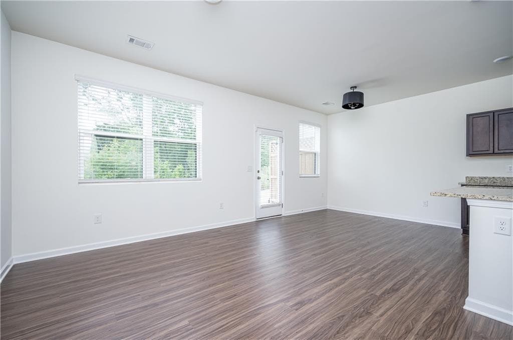 3 bedroom, 3 bathroom, 1,496 sq ft townhouse for rent at 6390 Mountain Home Way, Mableton, GA 30126 for $2,200 a month — photo 8