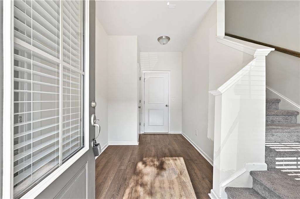 3 bedroom, 4 bathroom, 1,977 sq ft townhouse for rent at 3798 Hidden Valley Circle, Lawrenceville, GA 30044 for $2,300 a month — photo 5