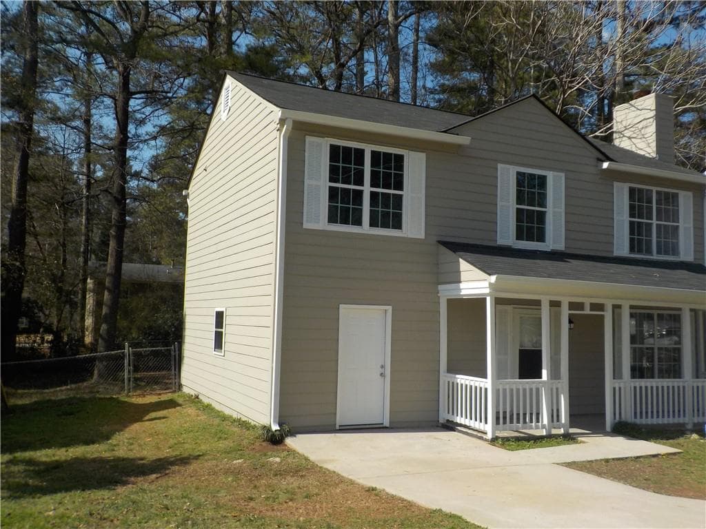 4 bedroom, 3 bathroom, 1,574 sq ft single family residence for sale at 2169 Victoria Place, Lithonia, GA 30058 — photo 3