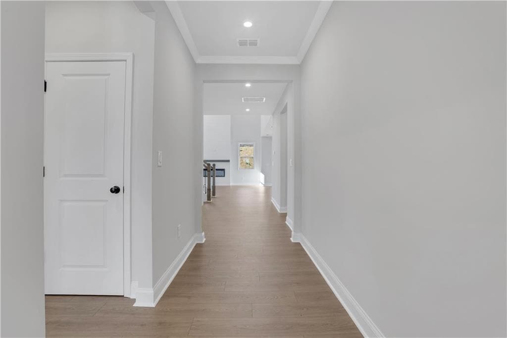 5 bedroom, 4 bathroom, 3,313 sq ft single family residence for sale at 4232 Adler Circle, Buford, GA 30519 — photo 8