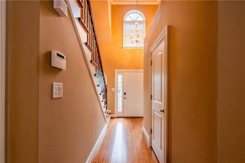 3 bedroom, 3 bathroom, 2,052 sq ft single family residence for sale at 6432 Ivey Chase Terrace, Mableton, GA 30126 — photo 3