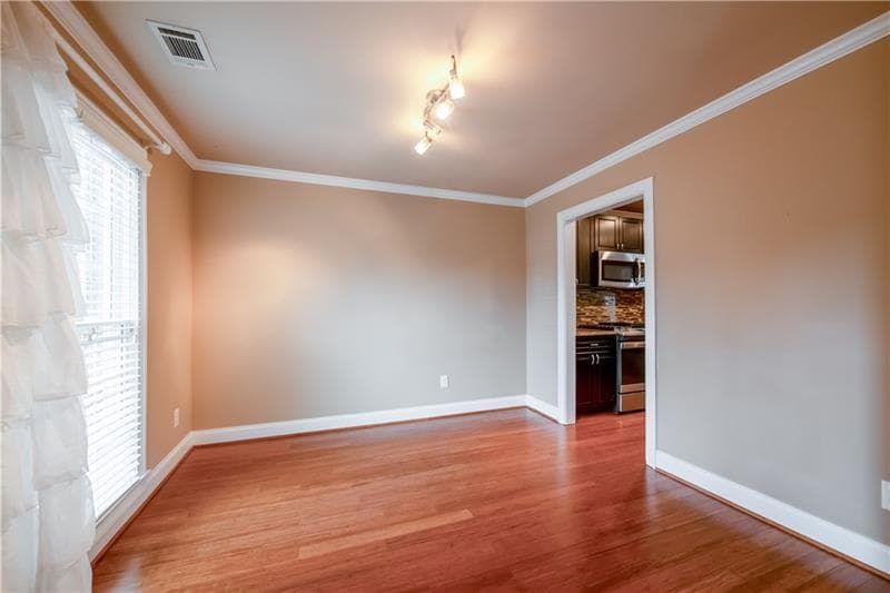 3 bedroom, 3 bathroom, 2,052 sq ft single family residence for sale at 6432 Ivey Chase Terrace, Mableton, GA 30126 — photo 6