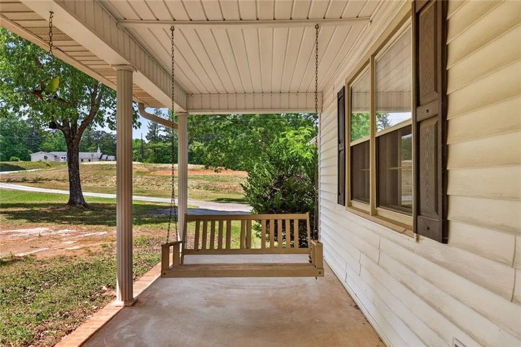 3 bedroom, 2 bathroom, 1,560 sq ft single family residence for sale at 3982 Pool Road, Winston, GA 30187 — photo 5