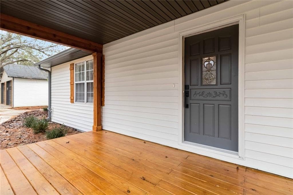 3 bedroom, 2 bathroom, 3,649 sq ft single family residence under contract at 1616 King Mill Road, Mcdonough, GA 30252 — photo 6