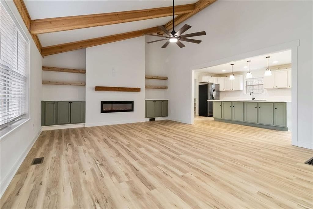 3 bedroom, 2 bathroom, 3,649 sq ft single family residence under contract at 1616 King Mill Road, Mcdonough, GA 30252 — photo 8