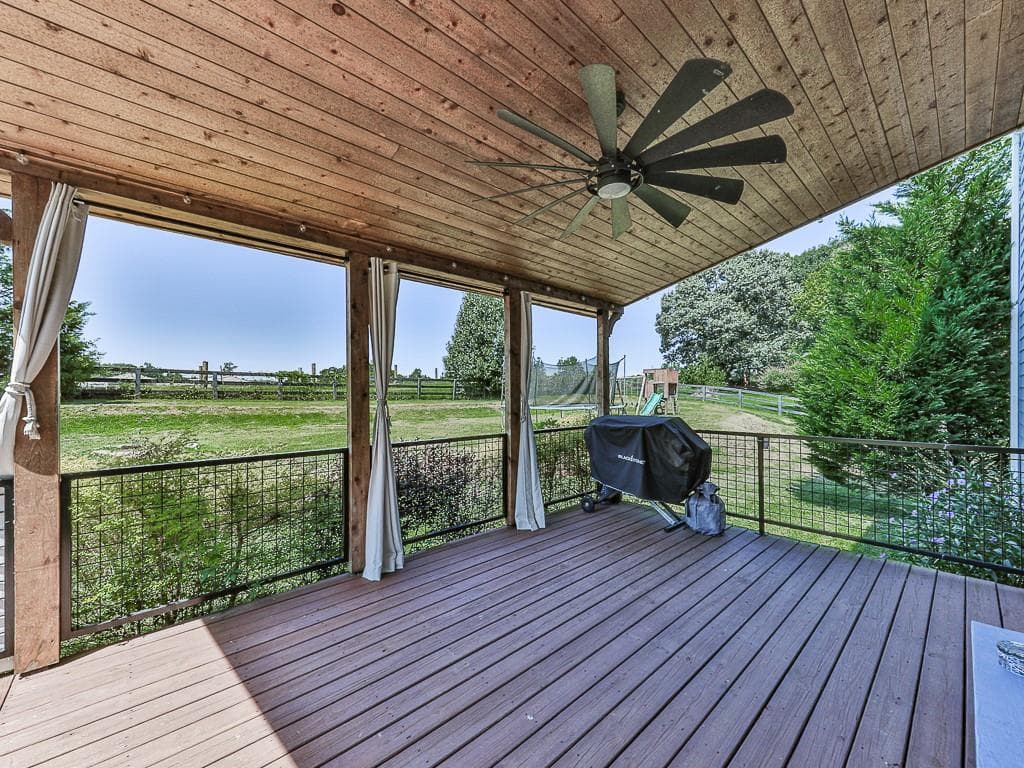 4 bedroom, 3 bathroom, 2,476 sq ft single family residence for sale at 7955 Little Mill Road, Cumming, GA 30041 — photo 7