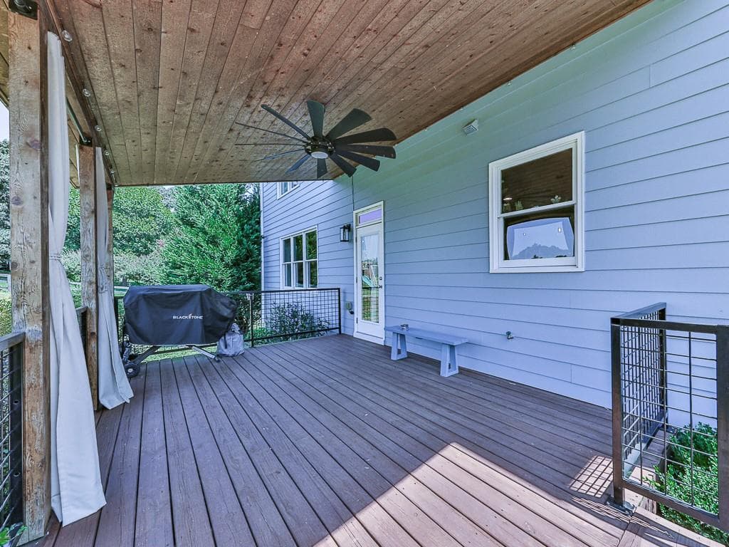 4 bedroom, 3 bathroom, 2,476 sq ft single family residence for sale at 7955 Little Mill Road, Cumming, GA 30041 — photo 8