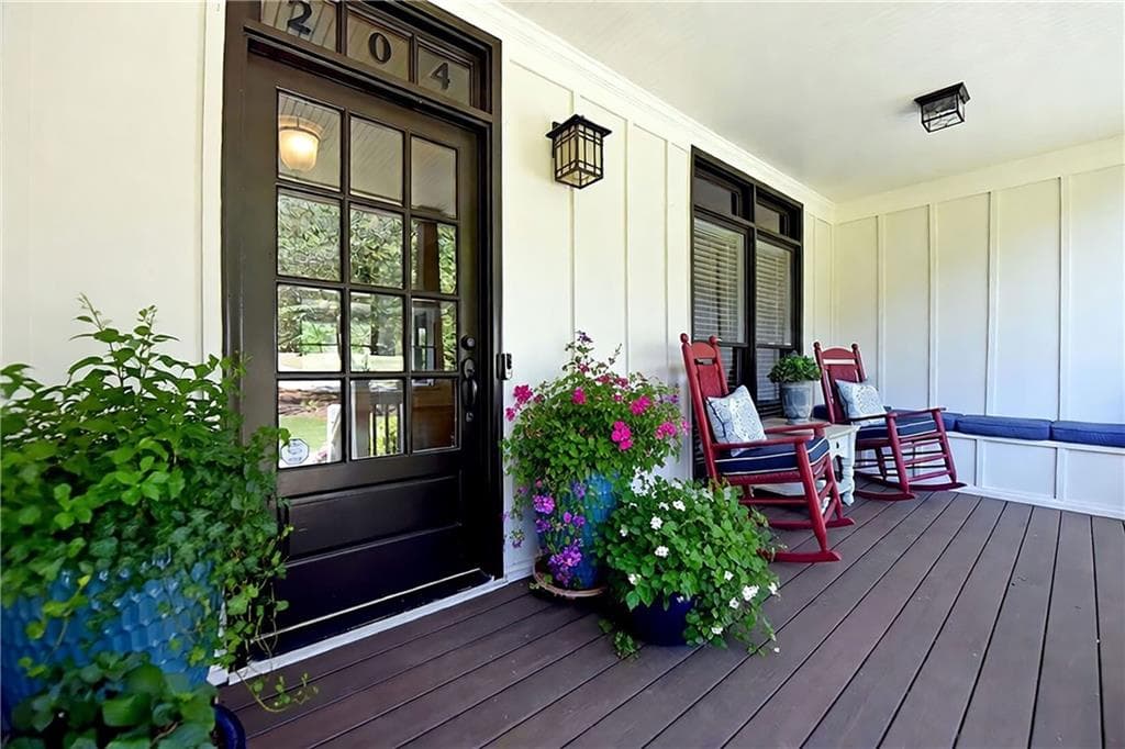 5 bedroom, 4 bathroom, 4,118 sq ft single family residence for sale at 204 Lynn Lane, Canton, GA 30115 — photo 7