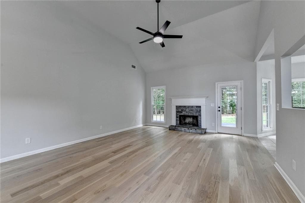 3 bedroom, 2 bathroom, 1,860 sq ft single family residence under contract at 6316 Green Oak Ridge, Flowery Branch, GA 30542 — photo 9