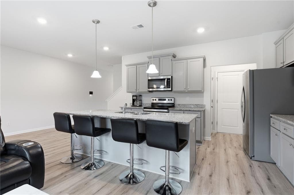 4 bedroom, 3 bathroom, 1,811 sq ft townhouse for sale at 7548 Knoll Hollow Road, Lithonia, GA 30058 — photo 10