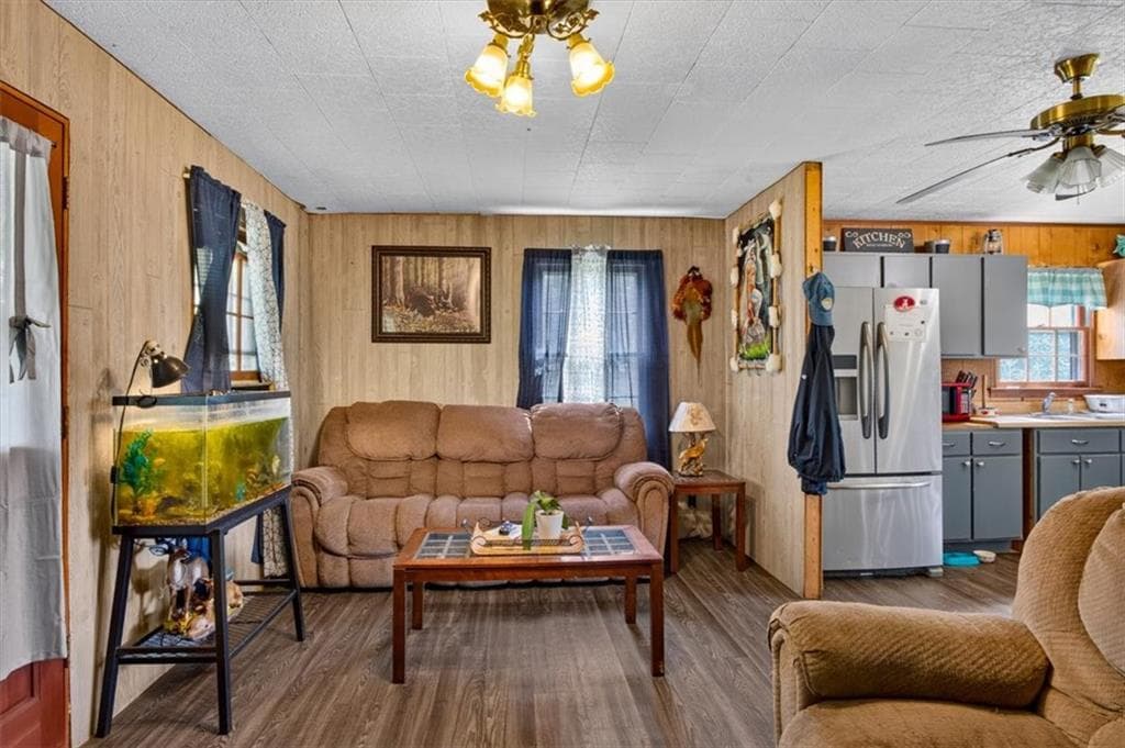 2 bedroom, 1 bathroom, 440 sq ft single family residence for sale at 2627 Jones Mountain Road, Talking Rock, GA 30175 — photo 9