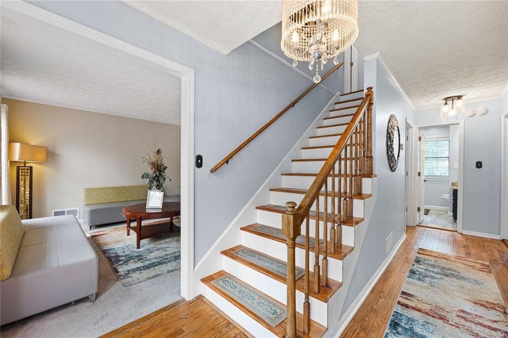 4 bedroom, 3 bathroom, 2,972 sq ft single family residence under contract at 4544 Queen Anne Court, Mableton, GA 30126 — photo 4