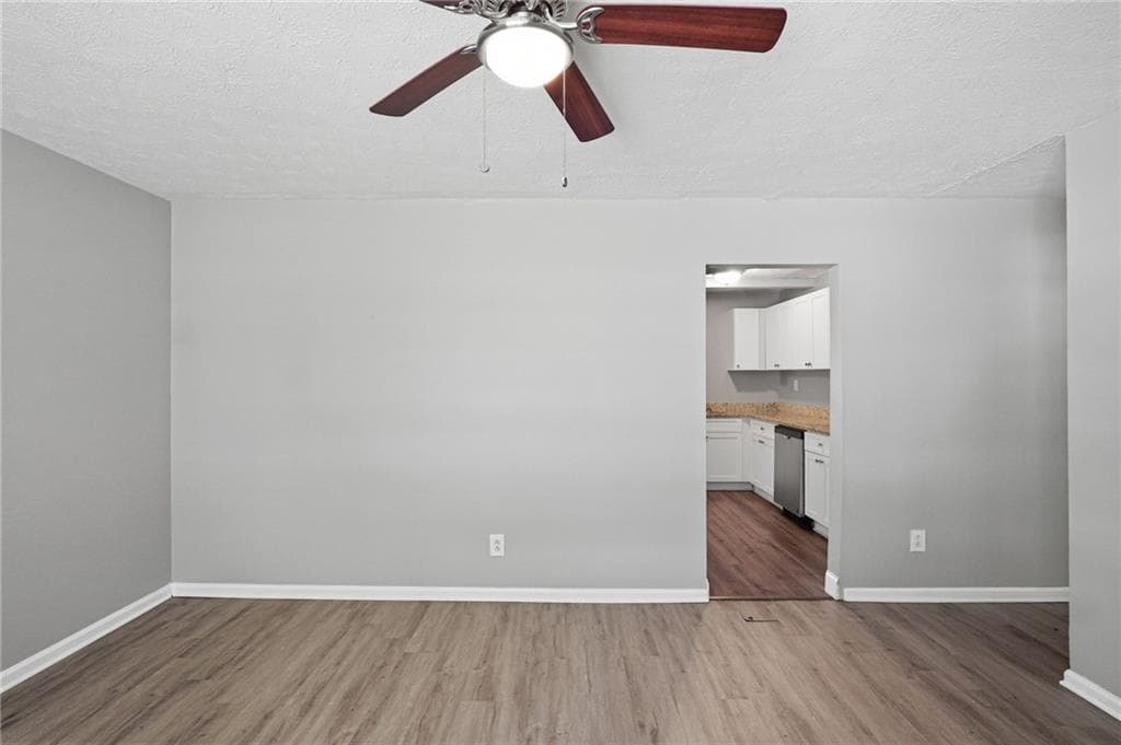 3 bedroom, 2 bathroom, 1,184 sq ft single family residence for sale at 18 Westgate Park Drive, Newnan, GA 30263 — photo 8