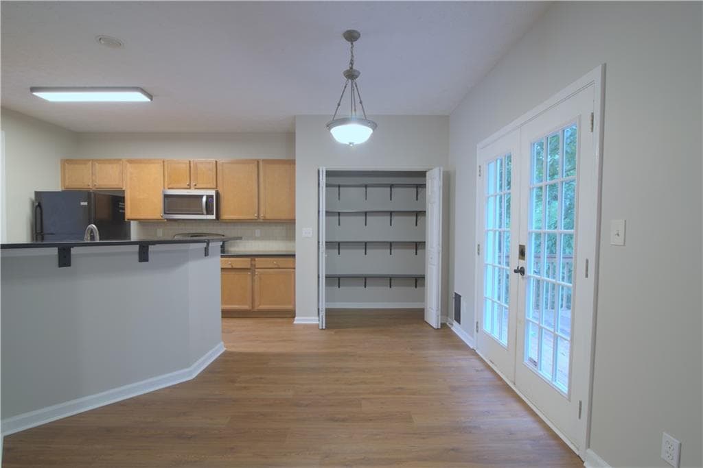3 bedroom, 3 bathroom, 1,846 sq ft single family residence for rent at 2013 Ridgestone Landing, Marietta, GA 30008 for $2,400 a month — photo 5