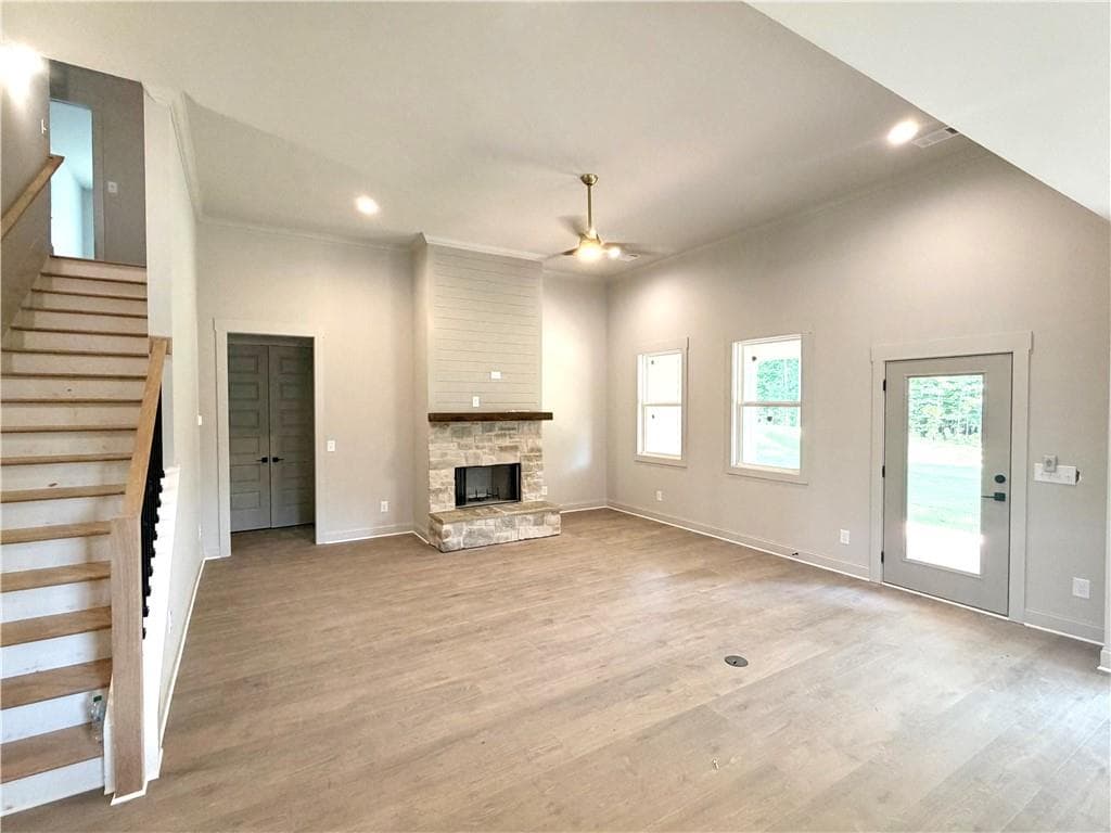 5 bedroom, 5 bathroom, 2,973 sq ft single family residence for sale at 1430 Legend Drive, Greensboro, GA 30642 — photo 7