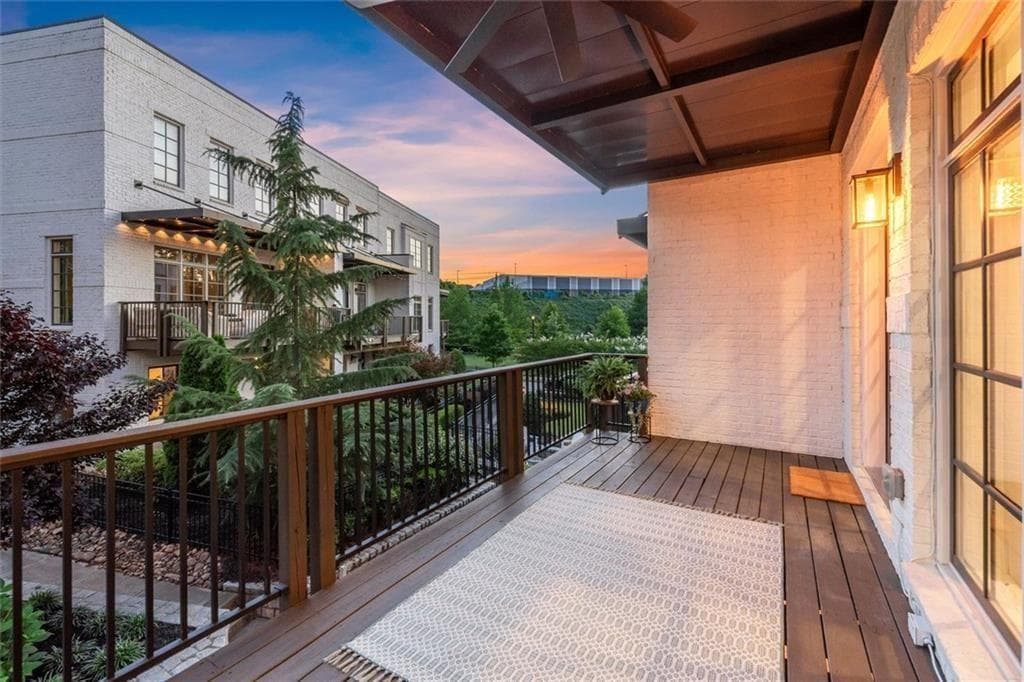 4 bedroom, 4 bathroom, 2,024 sq ft townhouse for rent at 1910 Bay Line Lane, Atlanta, GA 30318 for $4,550 a month — photo 7