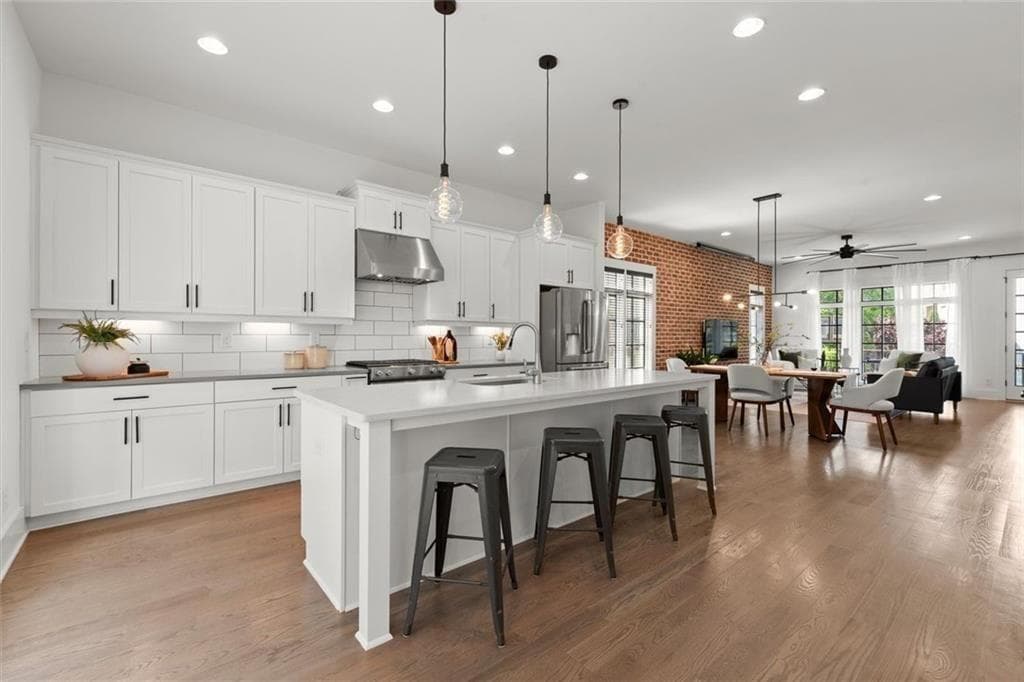 4 bedroom, 4 bathroom, 2,024 sq ft townhouse for rent at 1910 Bay Line Lane, Atlanta, GA 30318 for $4,550 a month — photo 10