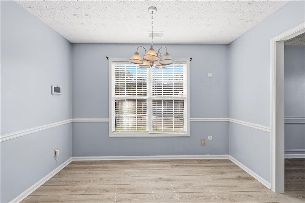 3 bedroom, 2 bathroom, 1,641 sq ft single family residence for sale at 2230 Blue Ridge Lane, Conyers, GA 30012 — photo 8